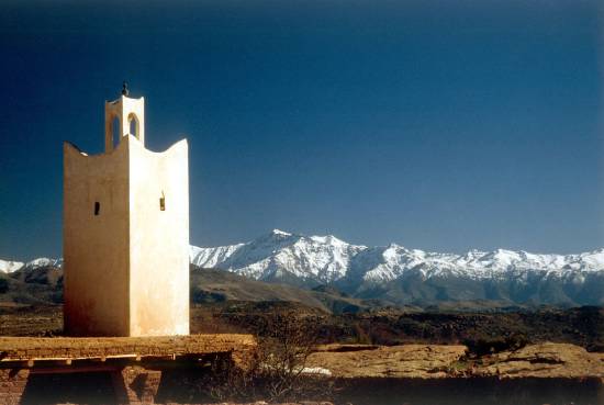 montagne-atlas-amizmiz-province-marrakech-.jpg*550*369