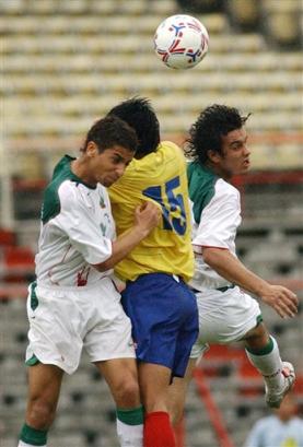 soccer_u20_colombia_morocco3.jpg*277*409
